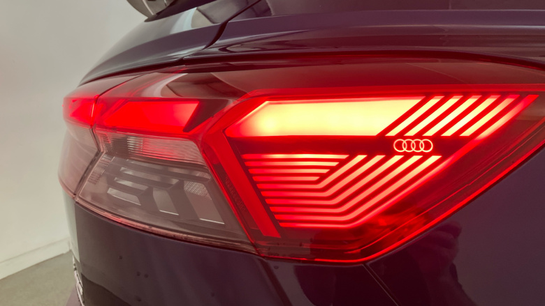 Audi Q4 e-tron 220kW 50 Quattro 82.77kWh Edition 1 5dr Auto Electric Estate